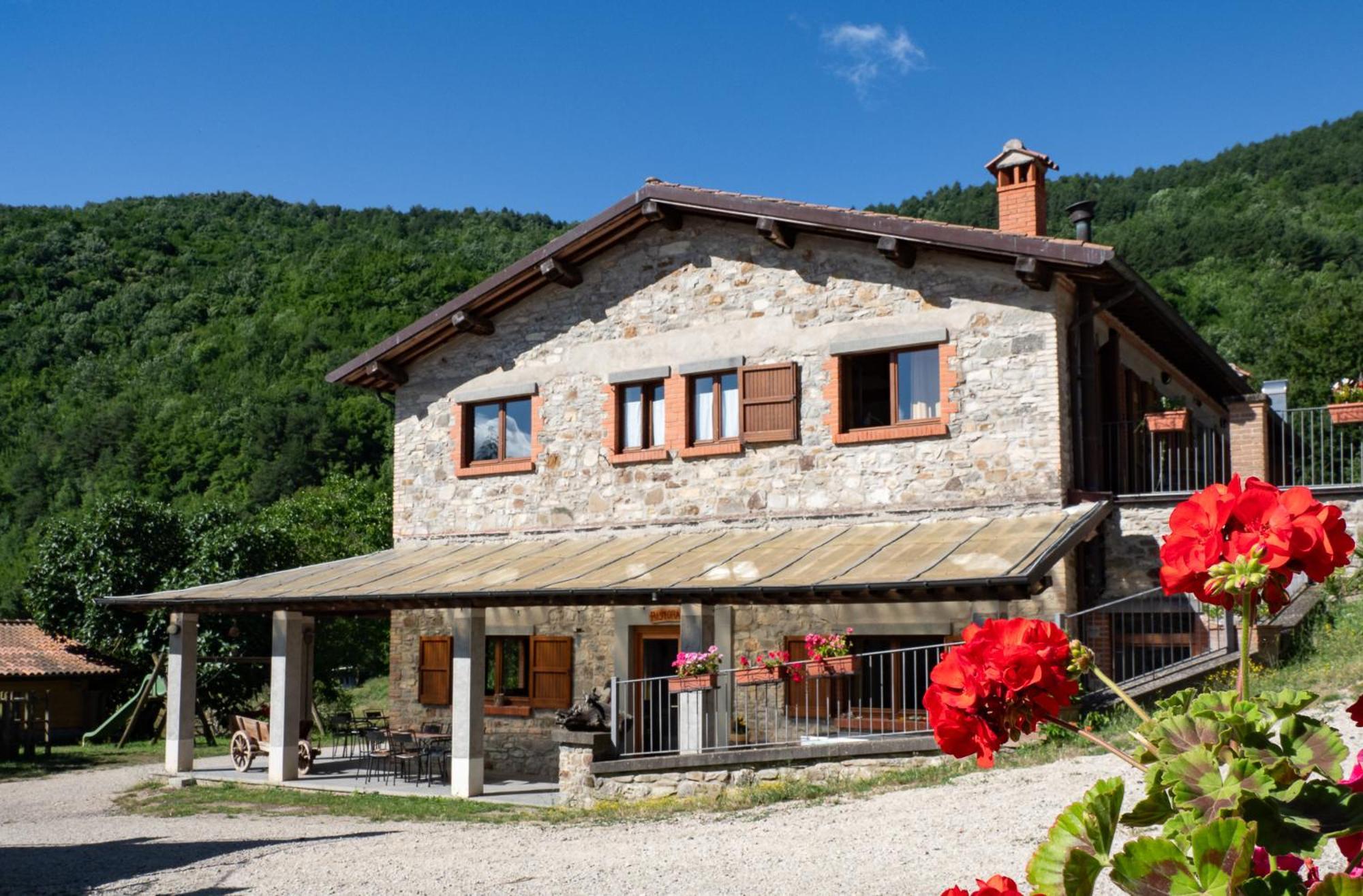 Agriturismo Villaggio Eden Pieve Santo Stefano Buitenkant foto