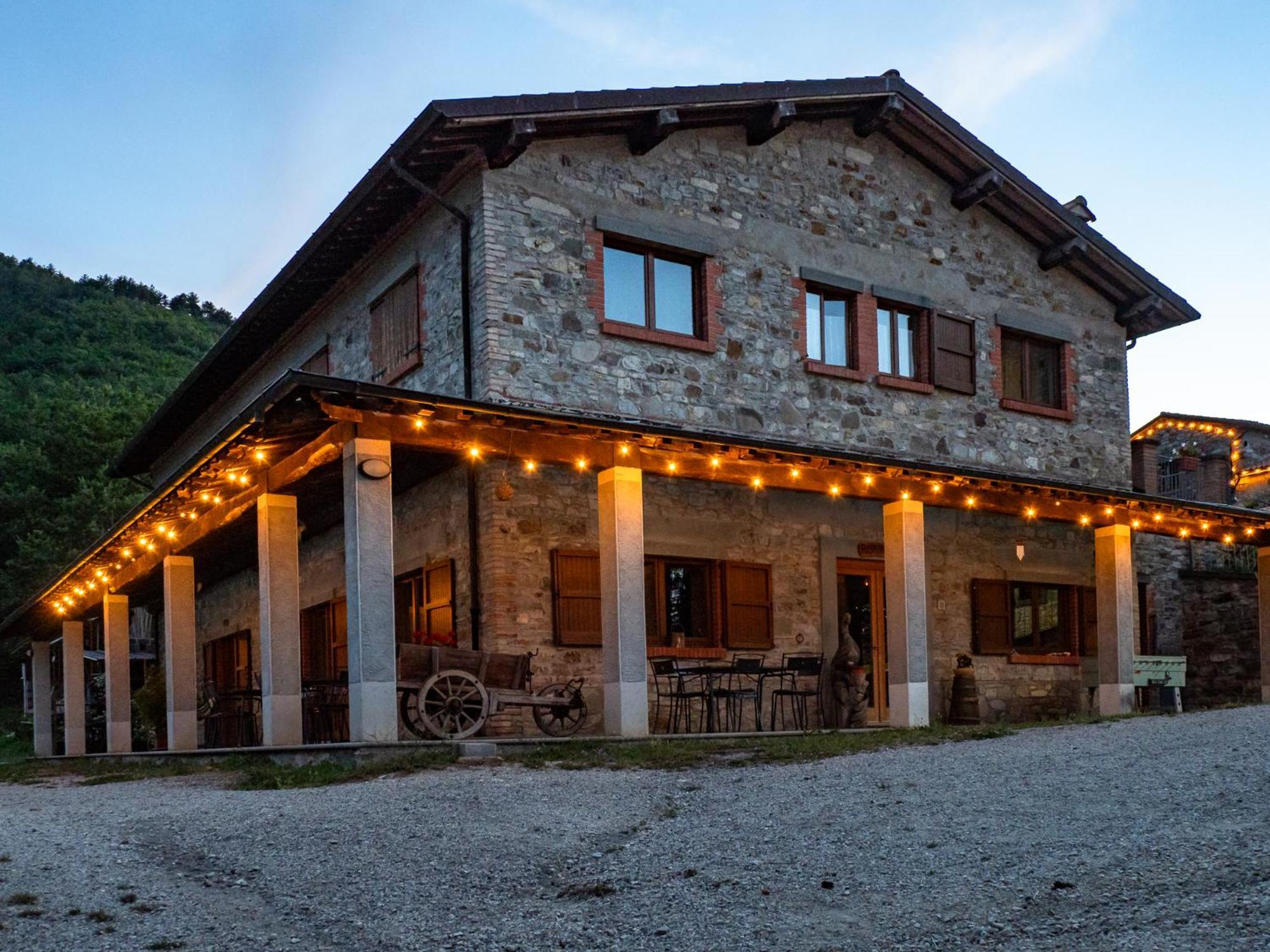 Agriturismo Villaggio Eden Pieve Santo Stefano Buitenkant foto